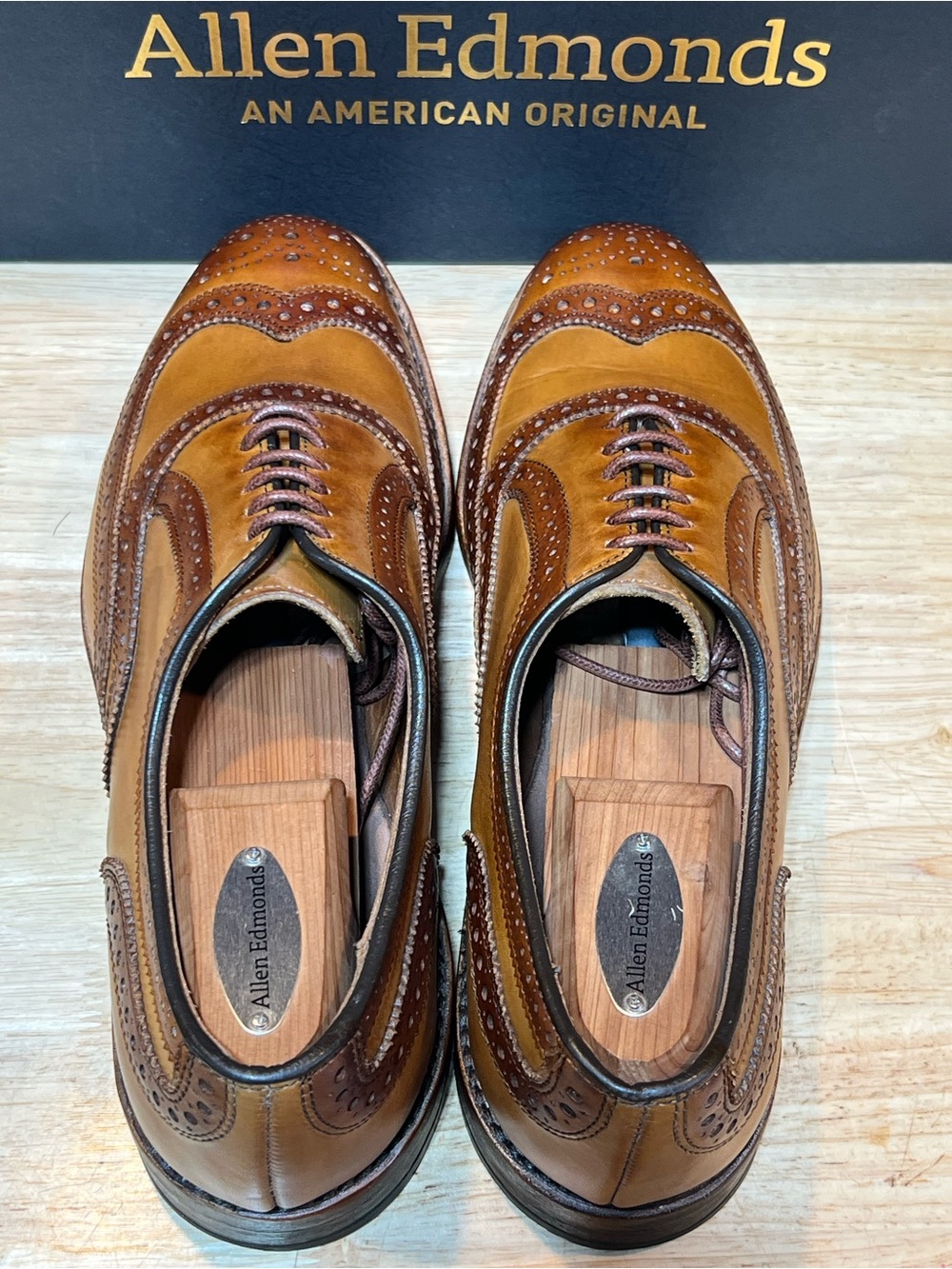 Allen Edmonds Two-Tone Brown Wingtip Oxfords - Picture 6 of 16